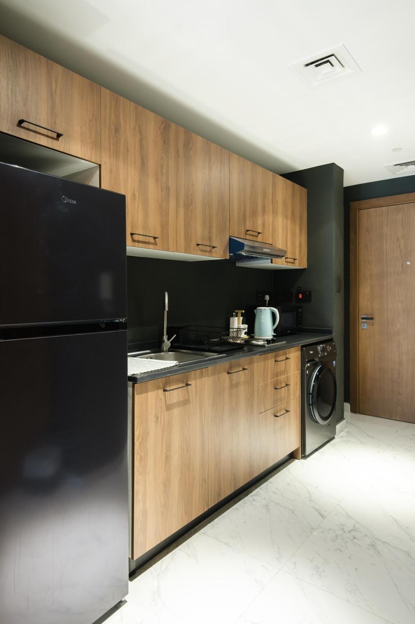 Industrial Chic Retreat Daire Al Qurayyah Dış mekan fotoğraf