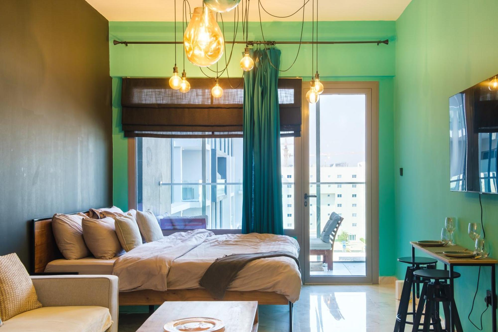 Industrial Chic Retreat Daire Al Qurayyah Dış mekan fotoğraf